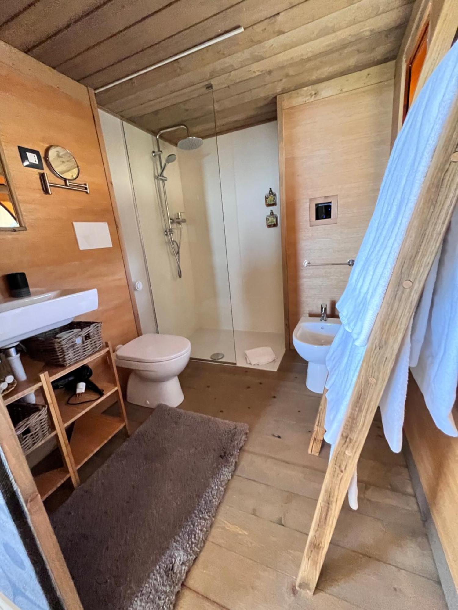 Glamping - Il Giardino Di San Giorgio "Armida" Hotell Montorgiali Exteriör bild